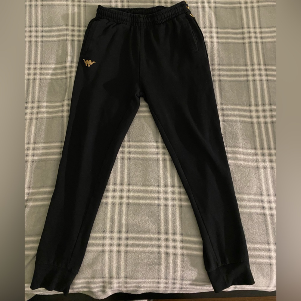 Kappa Black And Gold Sweatpants/Joggers Size Large